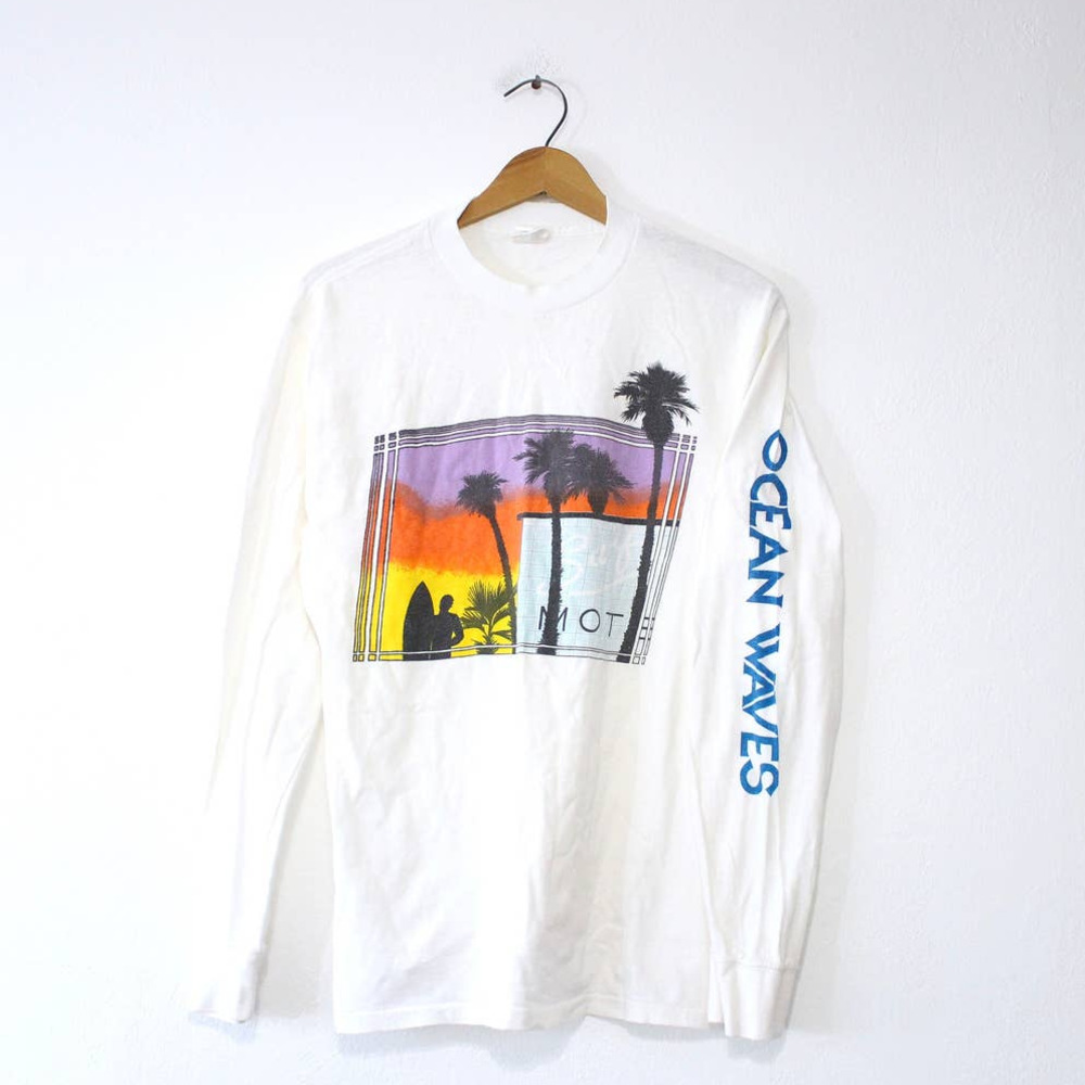 Vintage Ocean Waves Surfing Long Sleeve T Shirt Large - Picture 1 of 4